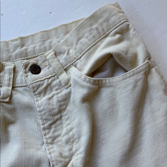 True Vintage 1970's Levi's Butter Cream Corduroy High Waist Boot Cut Pants S 6 4 - Picture 17 of 17